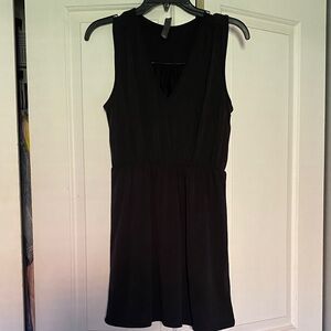 Alya Chic Dark Gray Sleeveless Mini Dress